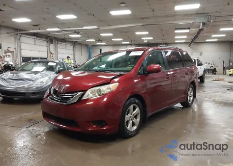 2011 Toyota Sienna Le V6 from USA, damaged, VIN 5TDKK3DC2BS047099